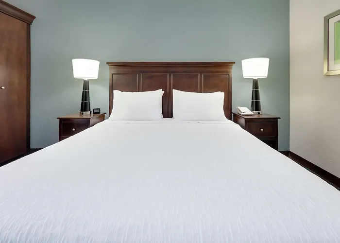 Hampton Inn & Suites Mooresville