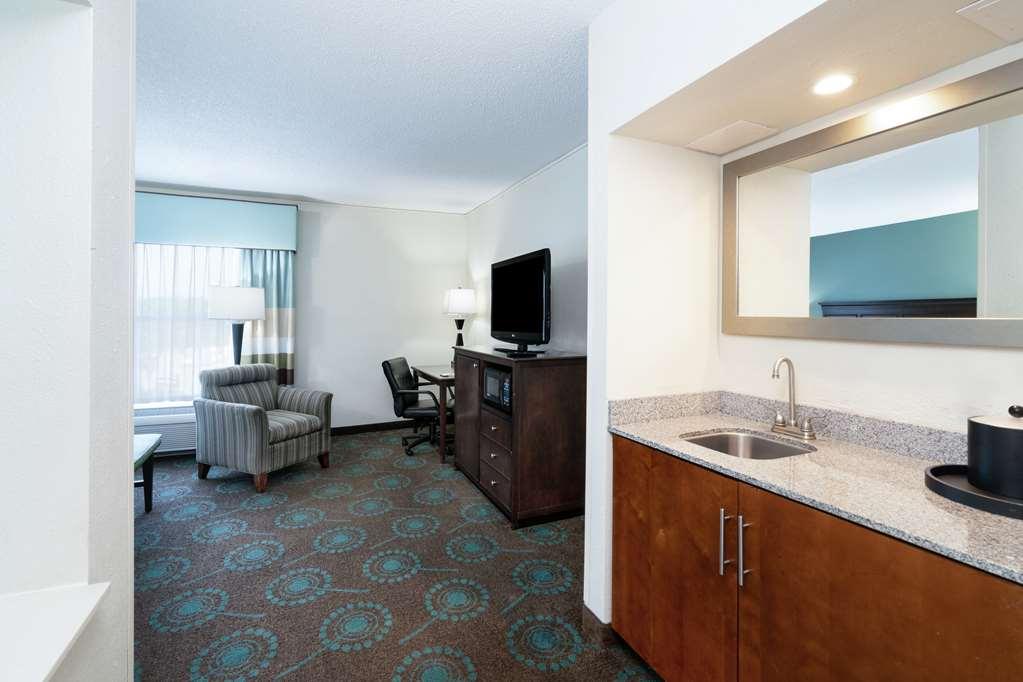 Hotel Hampton &